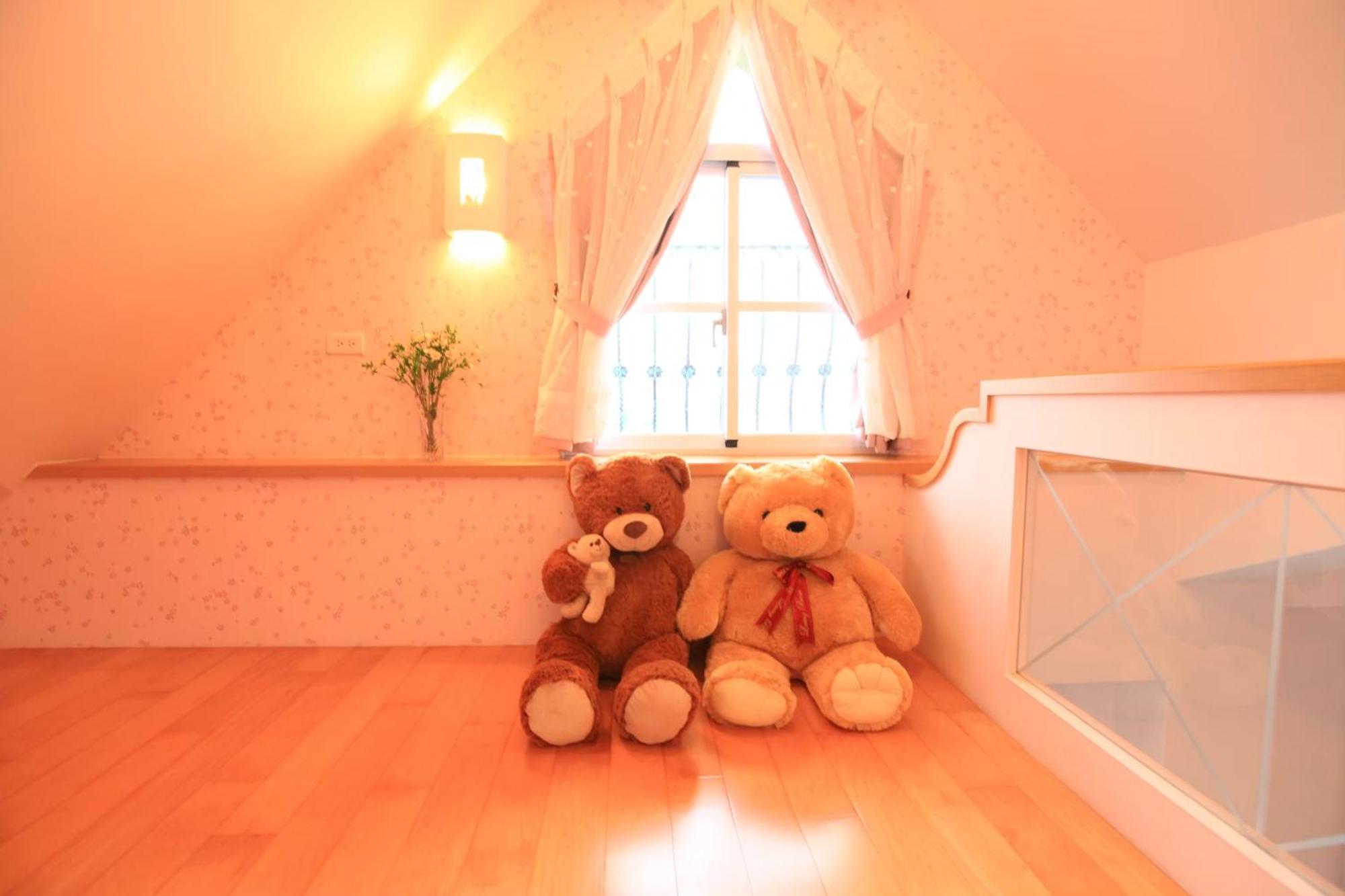 Sigma Castle Apartment Yilan Exterior foto