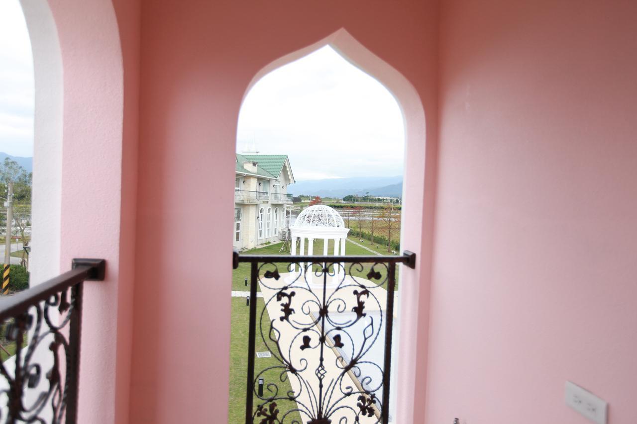 Sigma Castle Apartment Yilan Cameră foto