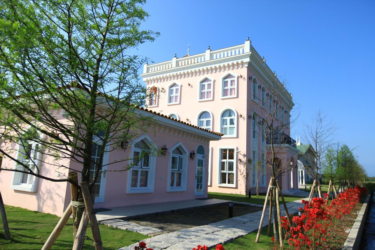 Sigma Castle Apartment Yilan Exterior foto